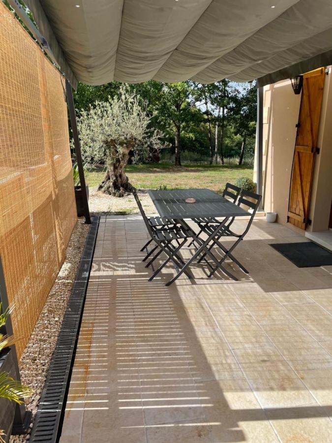 Des Petites Fayes Sud La Douze